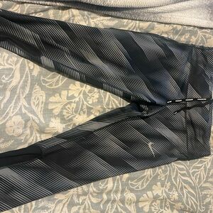 Nike drift running pants. Size medium